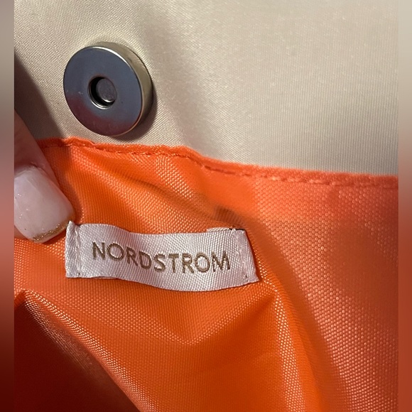 Nordstrom Neutral Tote EUC - Picture 7 of 8